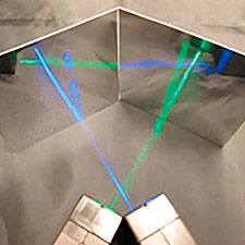 光でかたちをつくろう