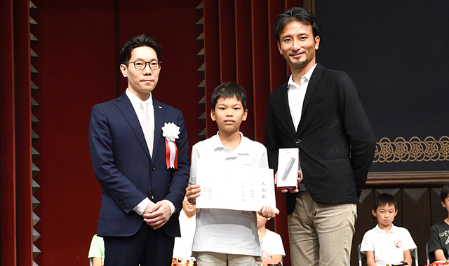 愛知・東山公園教室画像 福岡 東馬君（小5／ミドルコースの部）「グローブロボット」画像01