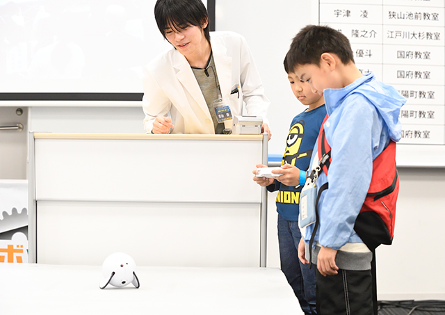 ロボティクスプロフェッサーコース　修了生　鳥山 樹君（18歳）